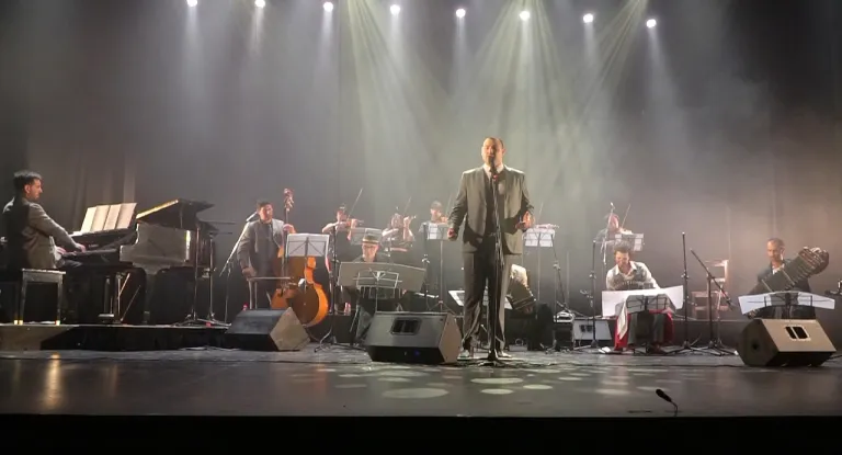 Orquesta Típica “La Bruma” en la sala Bristol