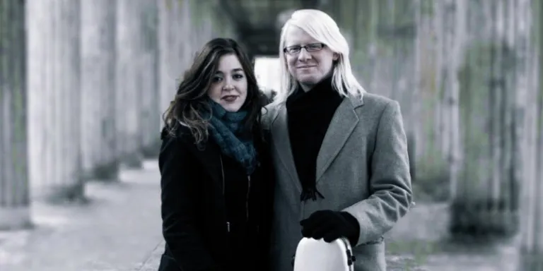 La violinista Lucía Luque y el guitarrista Federico Díaz en el ciclo Conciertos del Mediodía