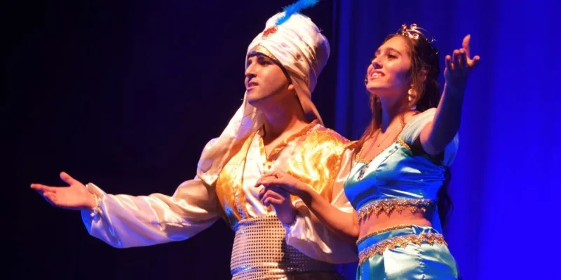 Experiencias Broadway presenta “Aladin” de Anita Zaninetti