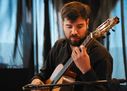 Germán Pradas ofrecerá un concierto de guitarra en el puerto